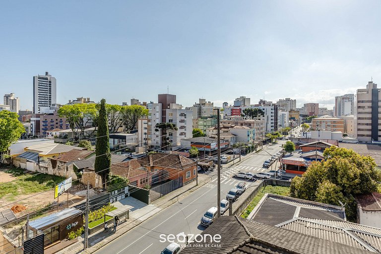 Estudio c/ balcón en condómino con piscina UPP0506