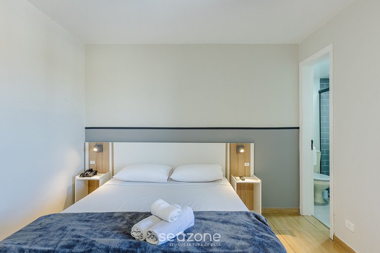 Estudio completo en condominio c/ piscina UPP0515