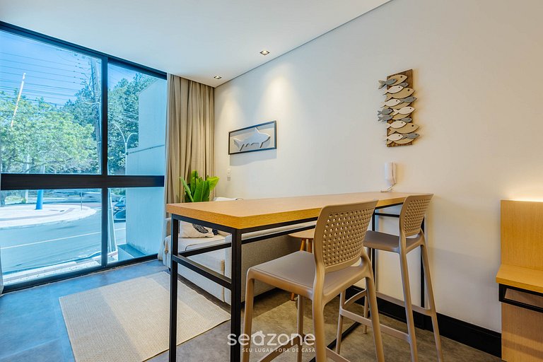 Estudio con vistas urbanas cerca del mar - BSO0103