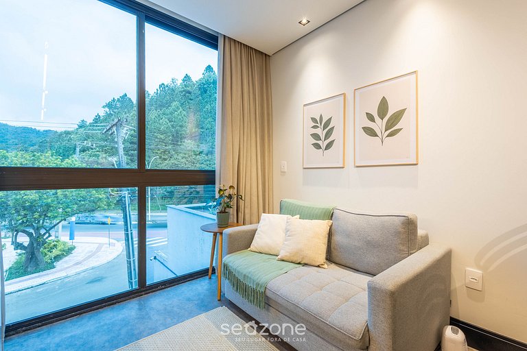 Estúdio completo prox da praia em BC BSO0203