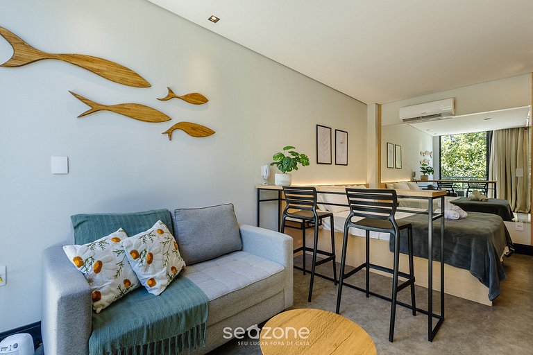 Studio with balcony near Praia Brava BSO0107