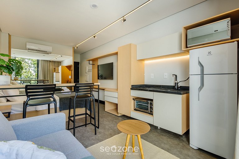 Studio with balcony near Praia Brava BSO0107