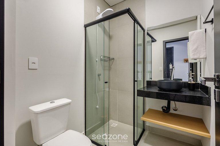 Studio c/ varanda a prox da Praia Brava BSO0104