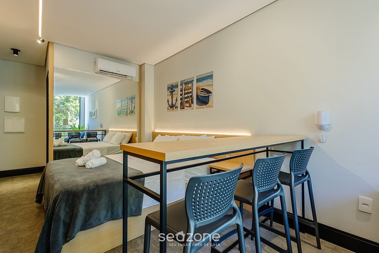 Studio c/ varanda a prox da Praia Brava BSO0104