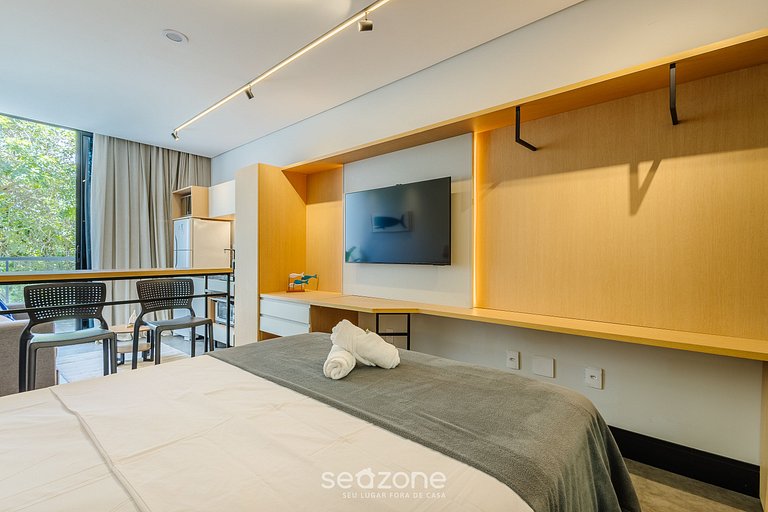 Studio c/ varanda a prox da Praia Brava BSO0104