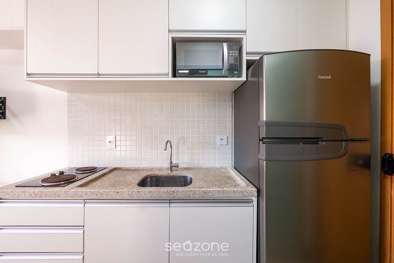 Estúdio em Cond. c/ Pisc. a 300 m Praia SOA1005