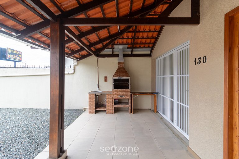 Casa 4 Qts c Piscina, 500m do Beto Carrero JRS0130