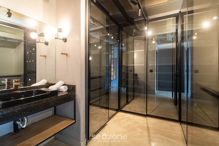 Loft em cond. com piscina e academia - DNAG2007