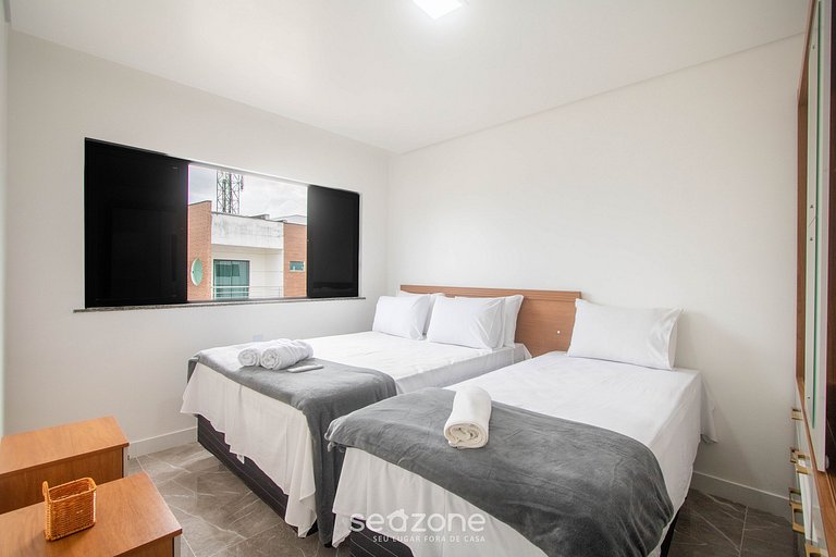 Apto a 350m do mar em cond. c/ churrasq. PRY0101