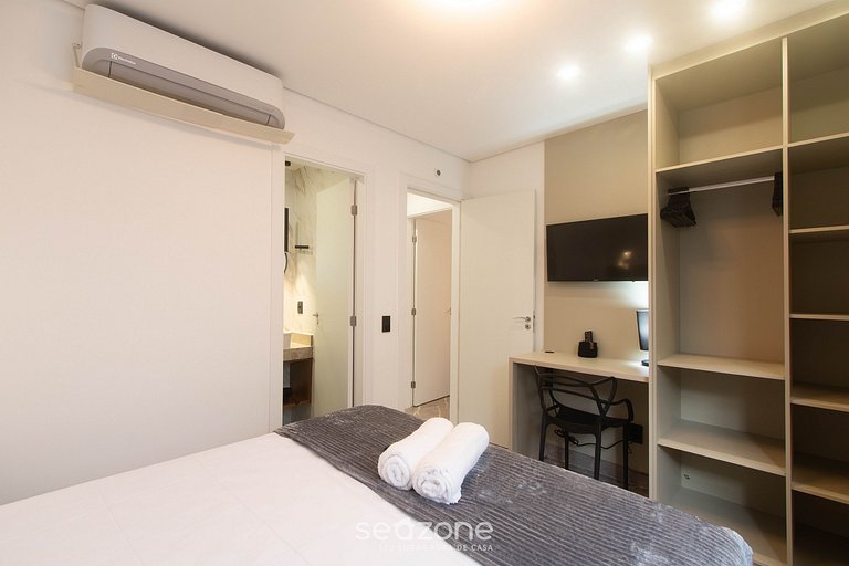 Apto em cond. c/ piscina a 350m da Praia PRY0004