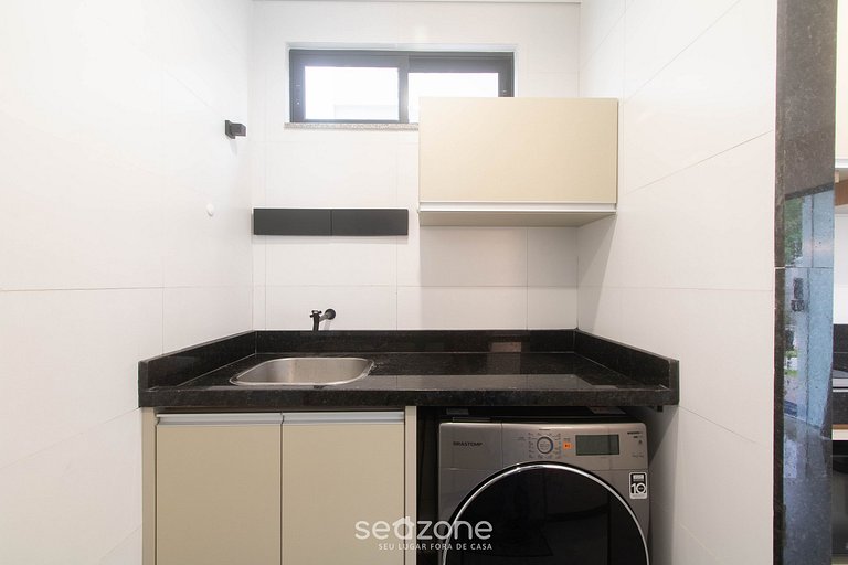 Apto en cond. c/ piscina a 350 m del mar PRY0004