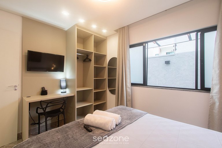 Apto en cond. c/ piscina a 350 m del mar PRY0004