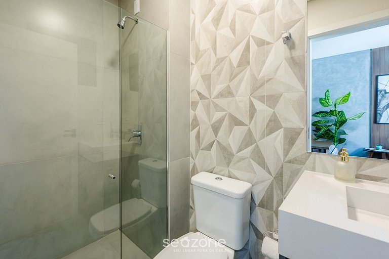 Apto c/ churrasq. privativa a 220m do Mar FFS0408