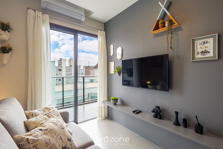 Studio moderno con balcón a pasos del mar FFS1402