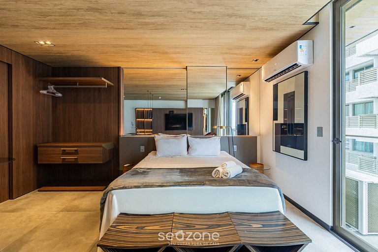 Estudio c/ vista lateral al mar y balcón | NWT1104