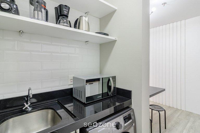 Estudio en edf. c/ piscina a 350 m del mar IFT0903