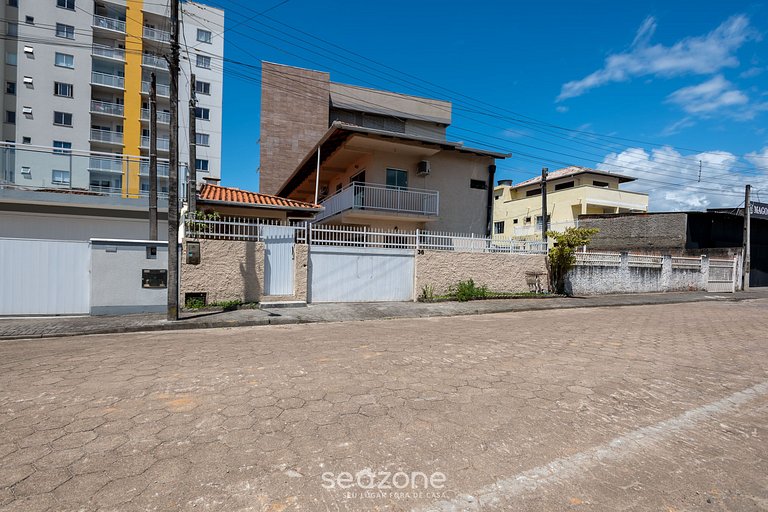 Casa em condo. a passos do mar ONI0002