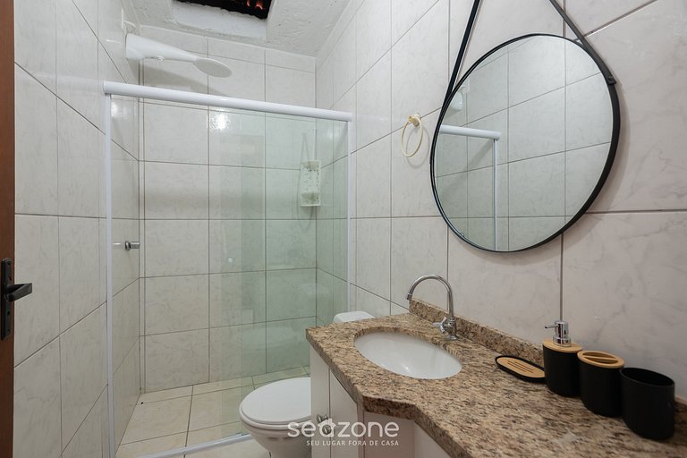 Casa em condo. c/ piscina a passos do mar ONI0002