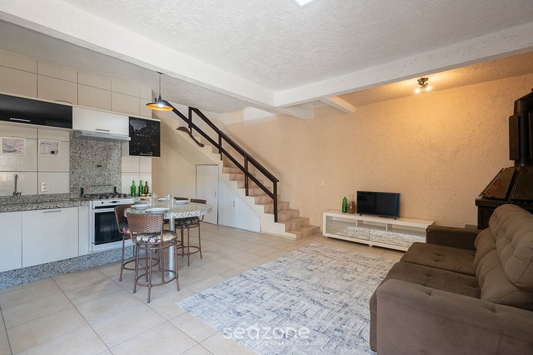 Casa c/ suíte e churrasq. a 110m do mar ONI0001