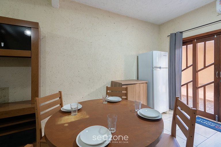 Casa c/ área de churrasco a 110m da Praia ONI0003