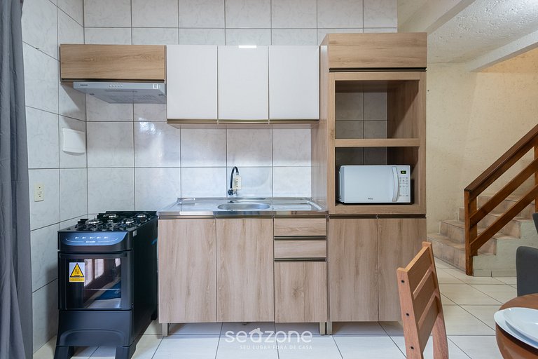 Casa c/ área de churrasco a 110m da Praia ONI0003