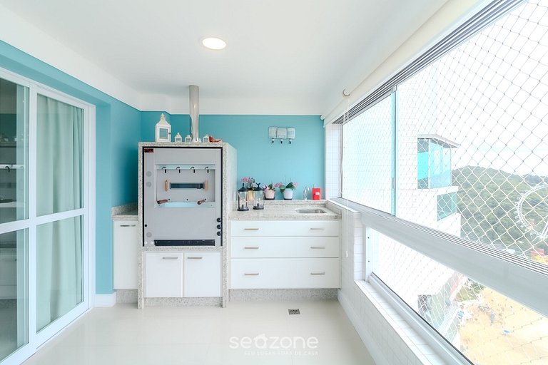 Apt con privilegiada vista al mar 4 suites ETL2702