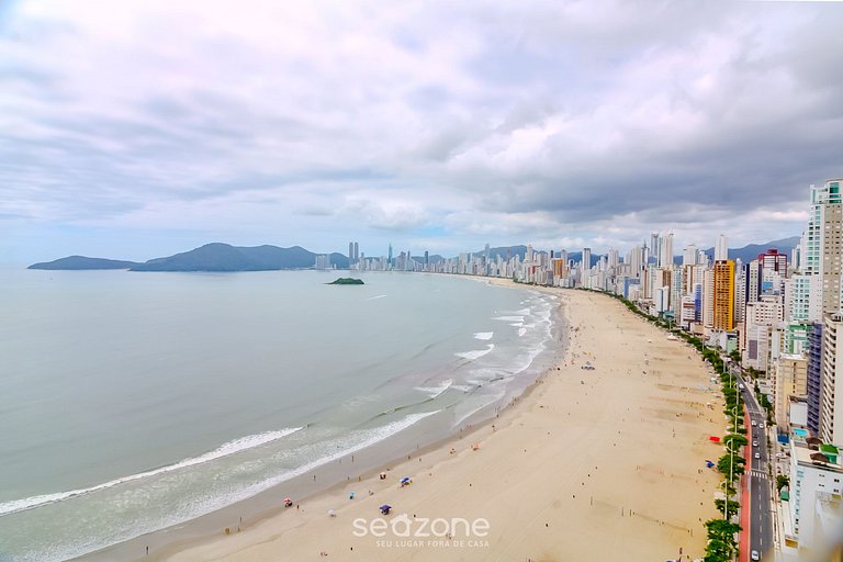 Apt con privilegiada vista al mar 4 suites ETL2702