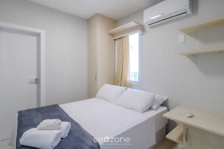 Apt con privilegiada vista al mar 4 suites ETL2702