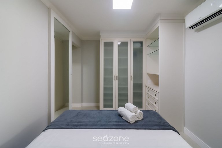 Apt con privilegiada vista al mar 4 suites ETL2702