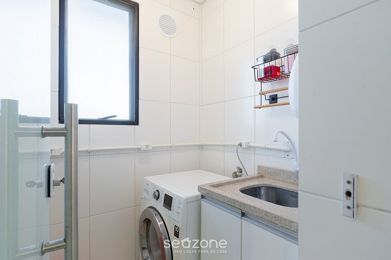 Apto c/ varanda gourmet a 300m da Praia CMS0202