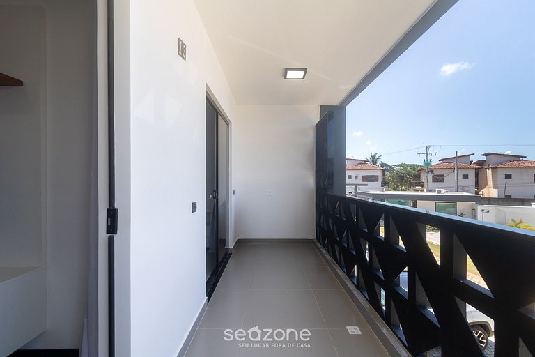 Apto c/ balcón en cond. c/ piscina - DVB0013