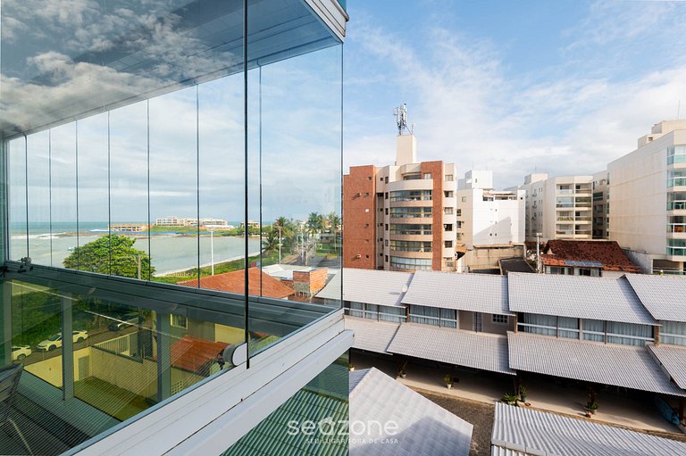 Apto c/ balcón y vista al mar en Guarapari CMD0311