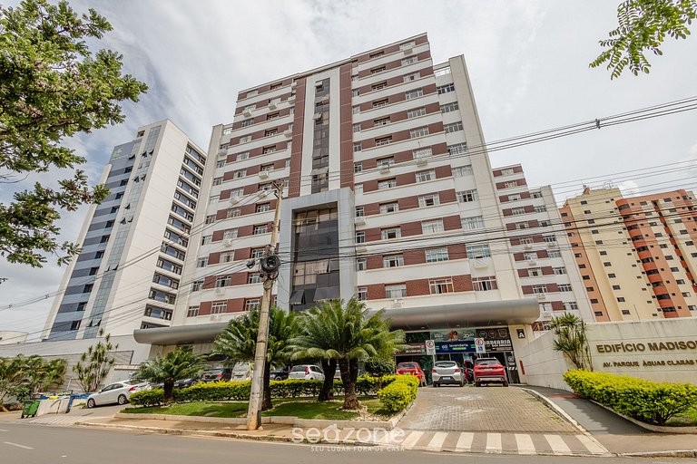 Hermosos Estudios en Condominio con Piscina - Águas Claras -