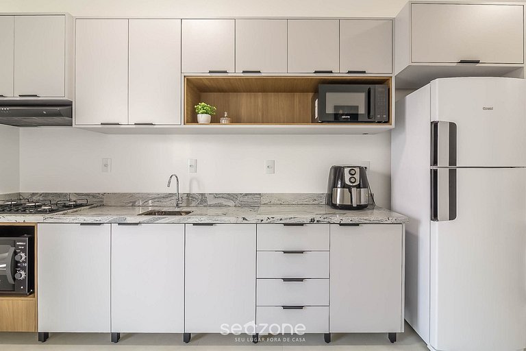 Apartamento c/ Churrasqueira 600m da Praia ETP1002