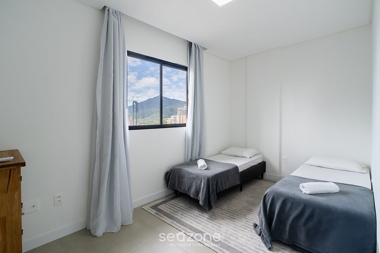 Apto confortável c/ vista mar - Pôrto Belo CLE1203