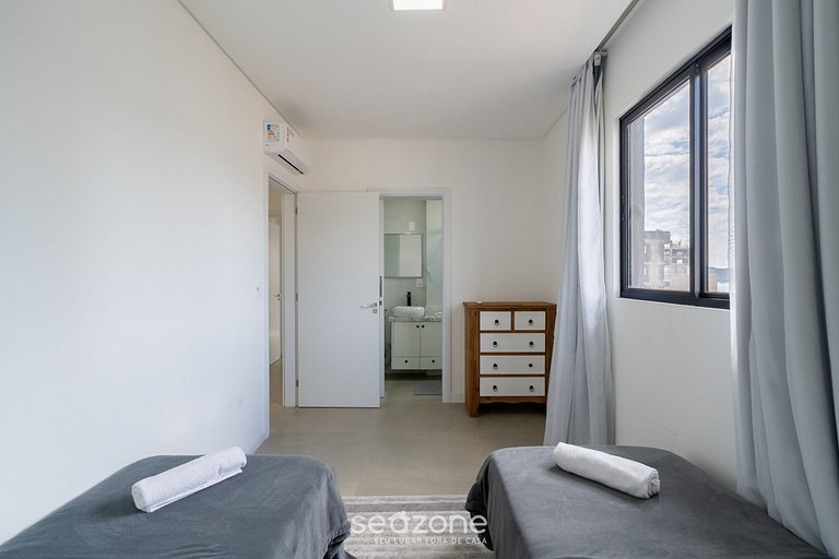 Apto confortável c/ vista mar - Pôrto Belo CLE1203