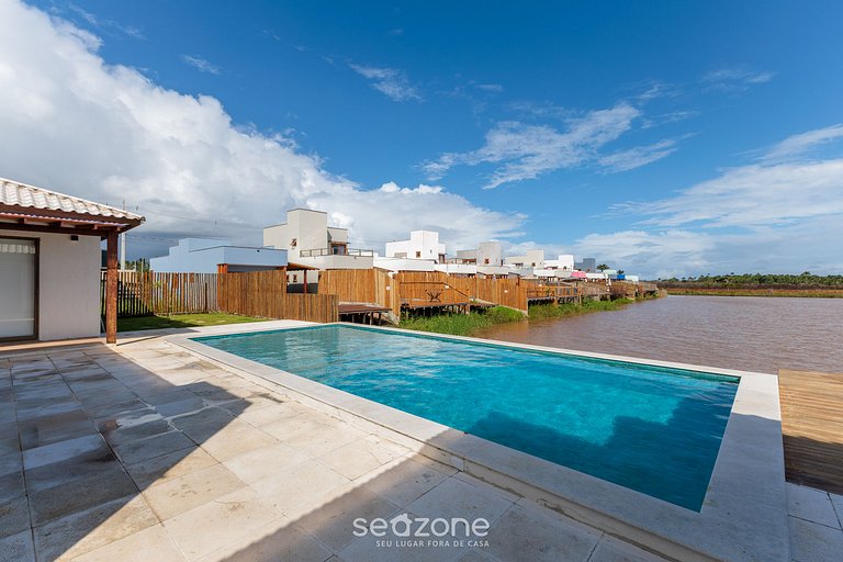 Casa c/ 2 suites a orillas de la laguna CDL0008