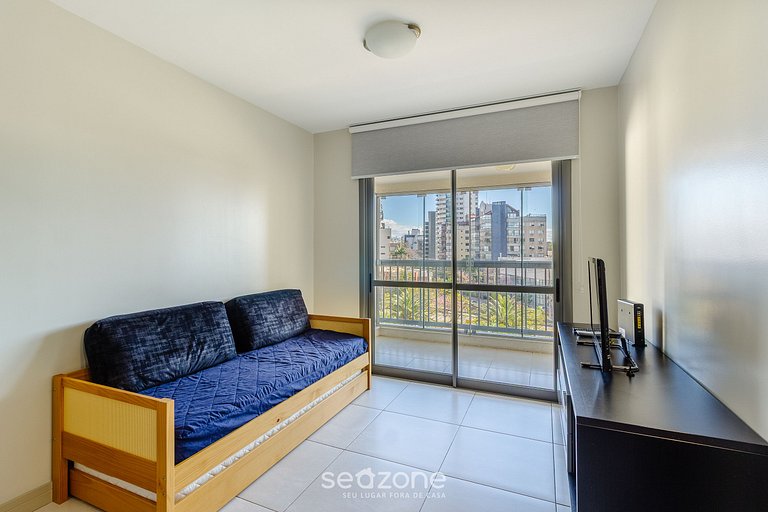 Apto Moderno c/ Churrasq. e Garagem UCR0505