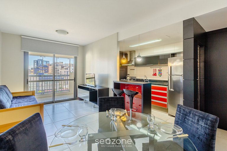 Apto Moderno c/ Churrasq. e Garagem UCR0505