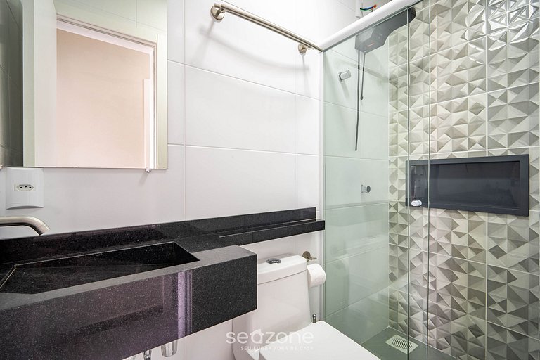 Apto moderno c/ varanda em Campeche CRN101