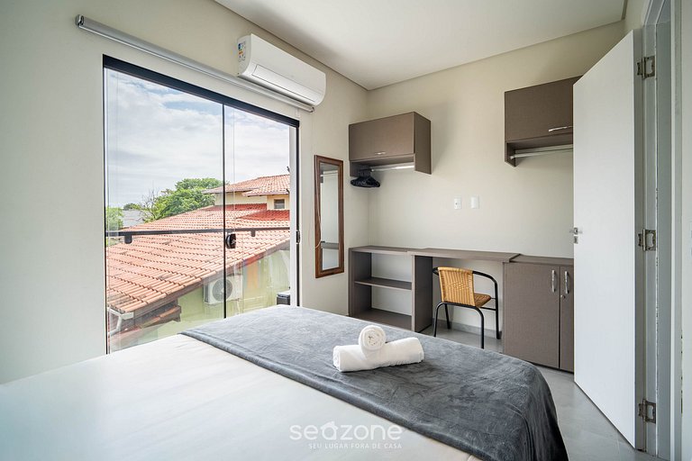 Apto moderno c/ varanda em Campeche CRN101