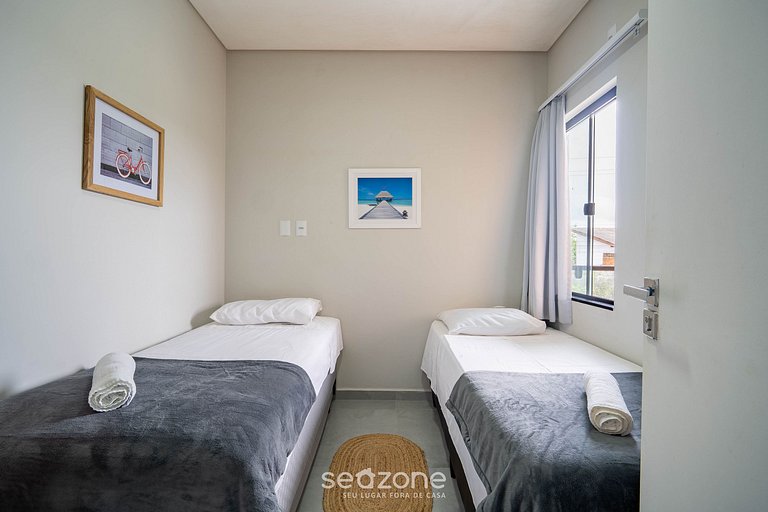 Apto moderno c/ varanda em Campeche CRN101