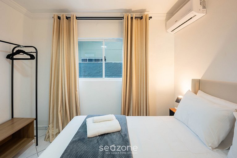 Apto c churrasq. 40m da Praia de Bombinhas BDS0111