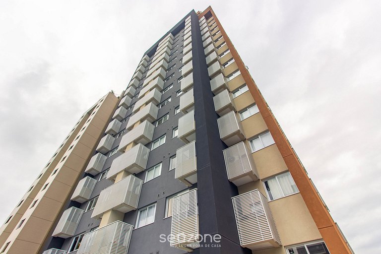 Studio em cond. c/ piscina prox. ao metrô ARM0082