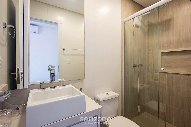 Apto c/ piscina e churrasq., 280m da praia IMD0502