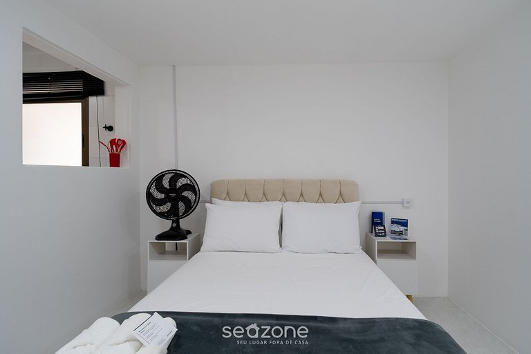 Estúdio em Cond. Frente Mar em Floripa ILH0001