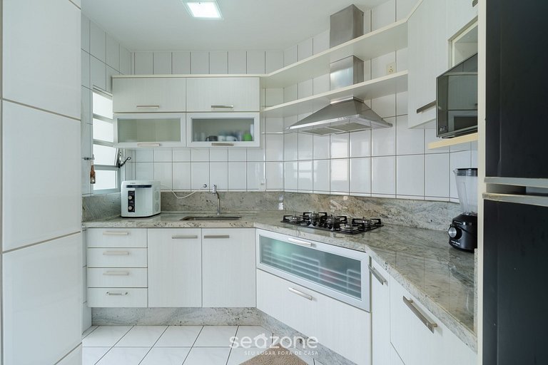 Cobertura c/ jacuzzi em Florianópolis IDB0701