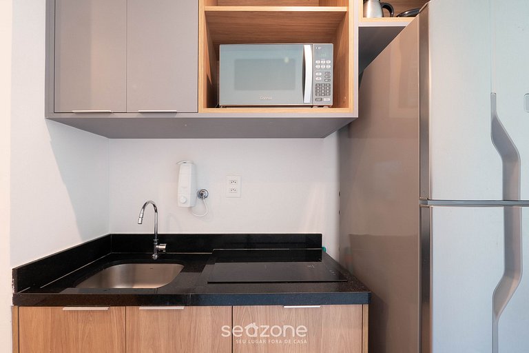 Estudio en cond. frente al mar con piscina ARU0727