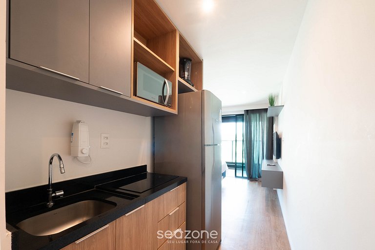 Estudio en cond. frente al mar con piscina ARU0727