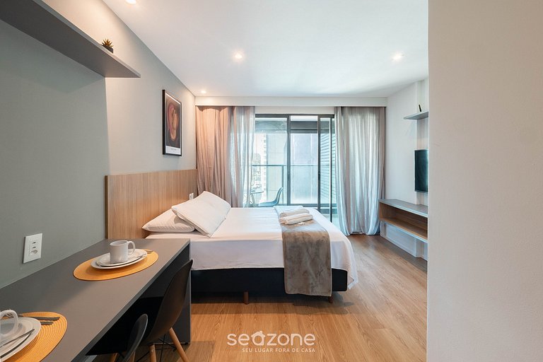 Estudio en edif. frente mar Jardim Armação ARU0731